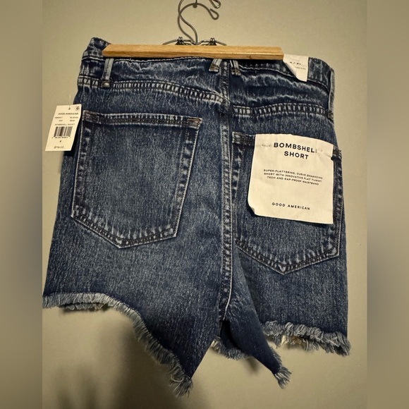 Good American Bombshell Shorts - Picture 3 of 3